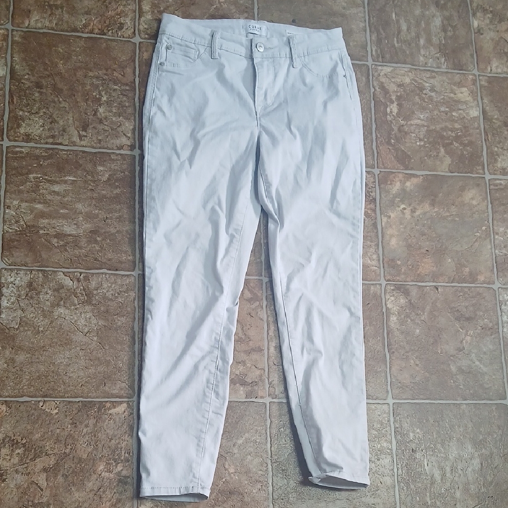 EUC Curve Appeal Minimalist Jegging Light Gray Ankle Pants Size 4